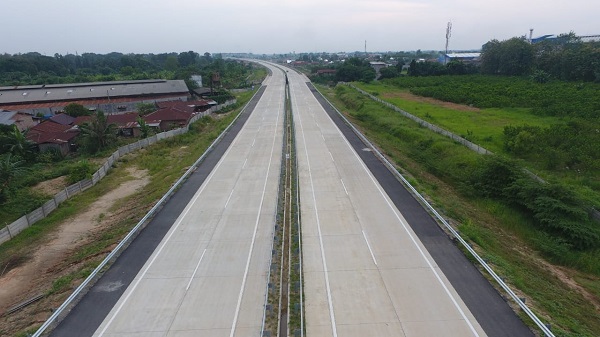 Jalan tol Medan-Kuala Namu-Tebing Tinggi