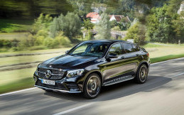 Gabungan Desain Sporty dan Elegan Terbalut Dalam Mercedes-AMG GLC 43 4MATIC Coupé