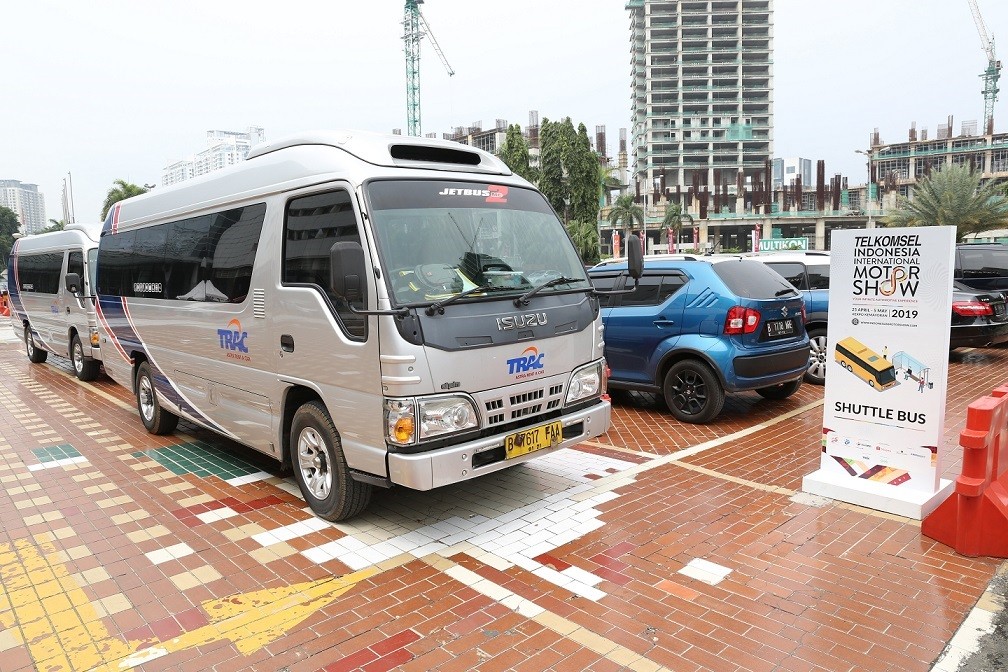 Begini Cara Menuju Telkomsel IIMS 2019 Menggunakan Shuttle Bus dan Transportasi Umum