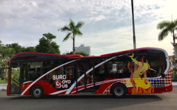 Mercedes-Benz Serahkan 10 Unit Bus Suroboyo