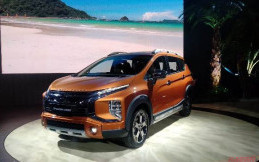 Profil - Mitsubishi Xpander Cross