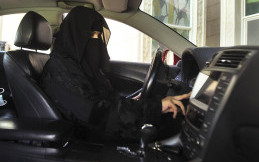 Wanita Diperbolehkan Mengemudi, Penjualan Mobil di Arab Saudi Bakal Naik 20 Persen