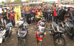 Adira Gaungkan Kampanye Keselamatan Berkendara Lewat Sunmori