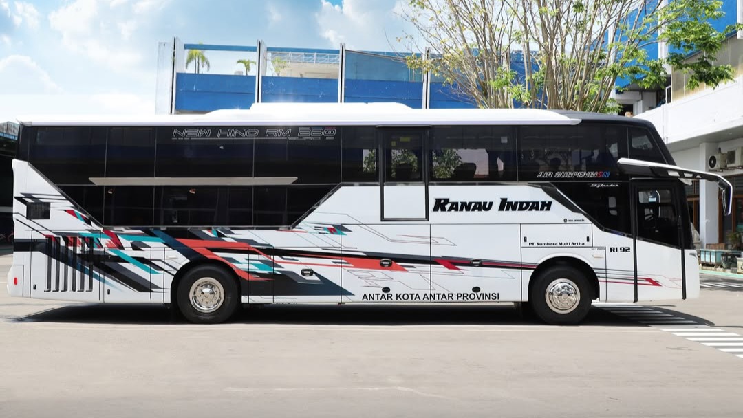 Dua Bus AKAP Baru PO Ranau Indah Siap Layani Mudik Lebaran 2026
