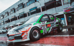 Mitsubishi Evolution CT9A 'Evo Joker' Tembus 9,7 Detik di Trek 402 Meter