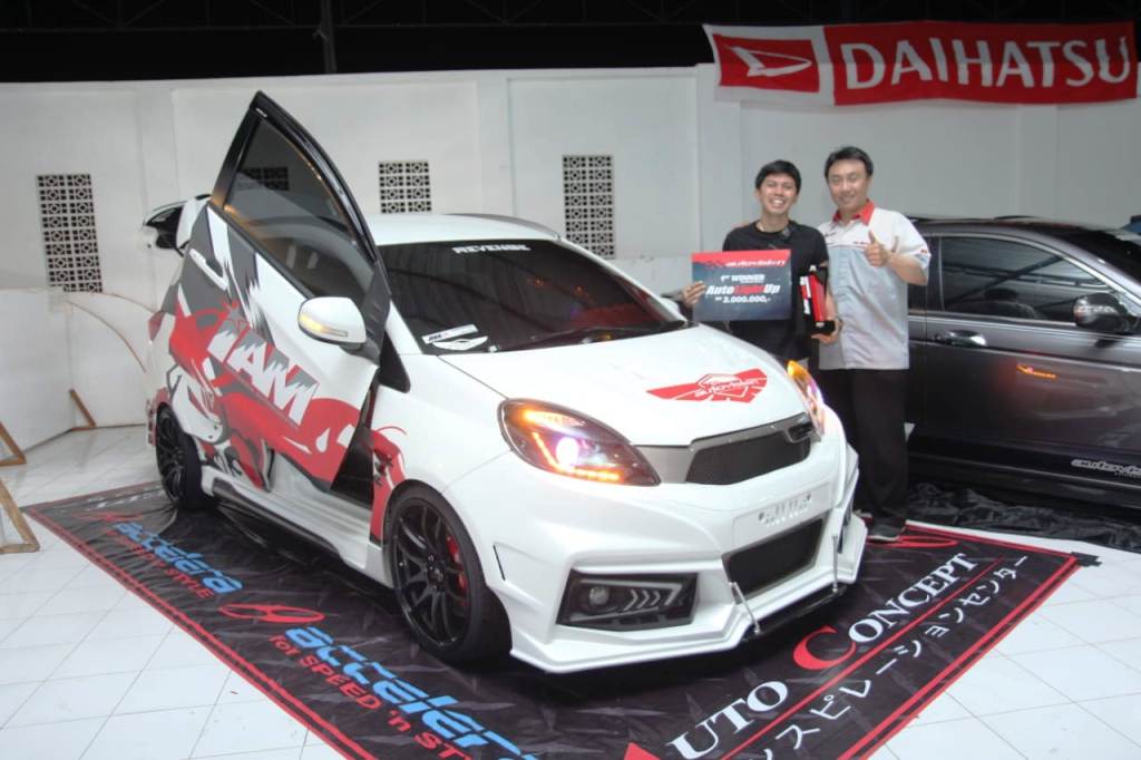 Inilah 3 Pemenang Autovision Autolight Up 2018 Banyuwangi