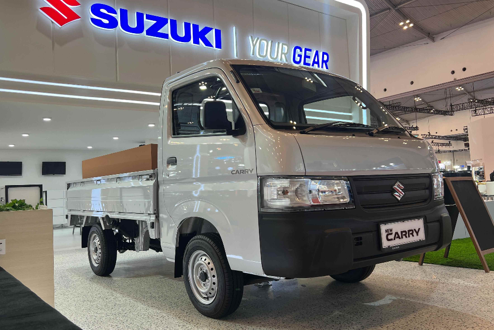 Daftar Mobil Terlaris Februari 2026, Suzuki Carry Kalahkan Toyota Innova