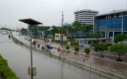 Pintu Tol yang Ditutup Jasa Marga Karena Banjir 