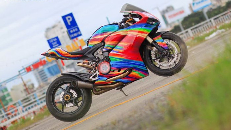 Tak Cuma Modifikasi, Ducati 899 Panigale Ini dilabur Kelir Anti-Mainstream