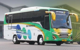 PO Kramat Djati Tambah Amunisi Bus Medium Pariwisata, Andalkan Sasis Isuzu