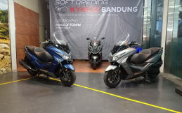 Kymco X-Town 250i Tambah 2 Warna Baru