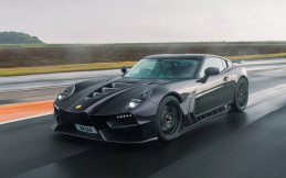 Ginetta Akula, Supercar Bertransmisi Manual dengan V8 yang Bertenaga 600 Dk