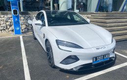 BYD Minta Maaf, Unit Mobil Listriknya Belum Sampai ke Garasi Konsumen