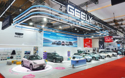 Geely Group Cetak 1.776 SPK di IIMS 2026, EX2 Jadi Primadona