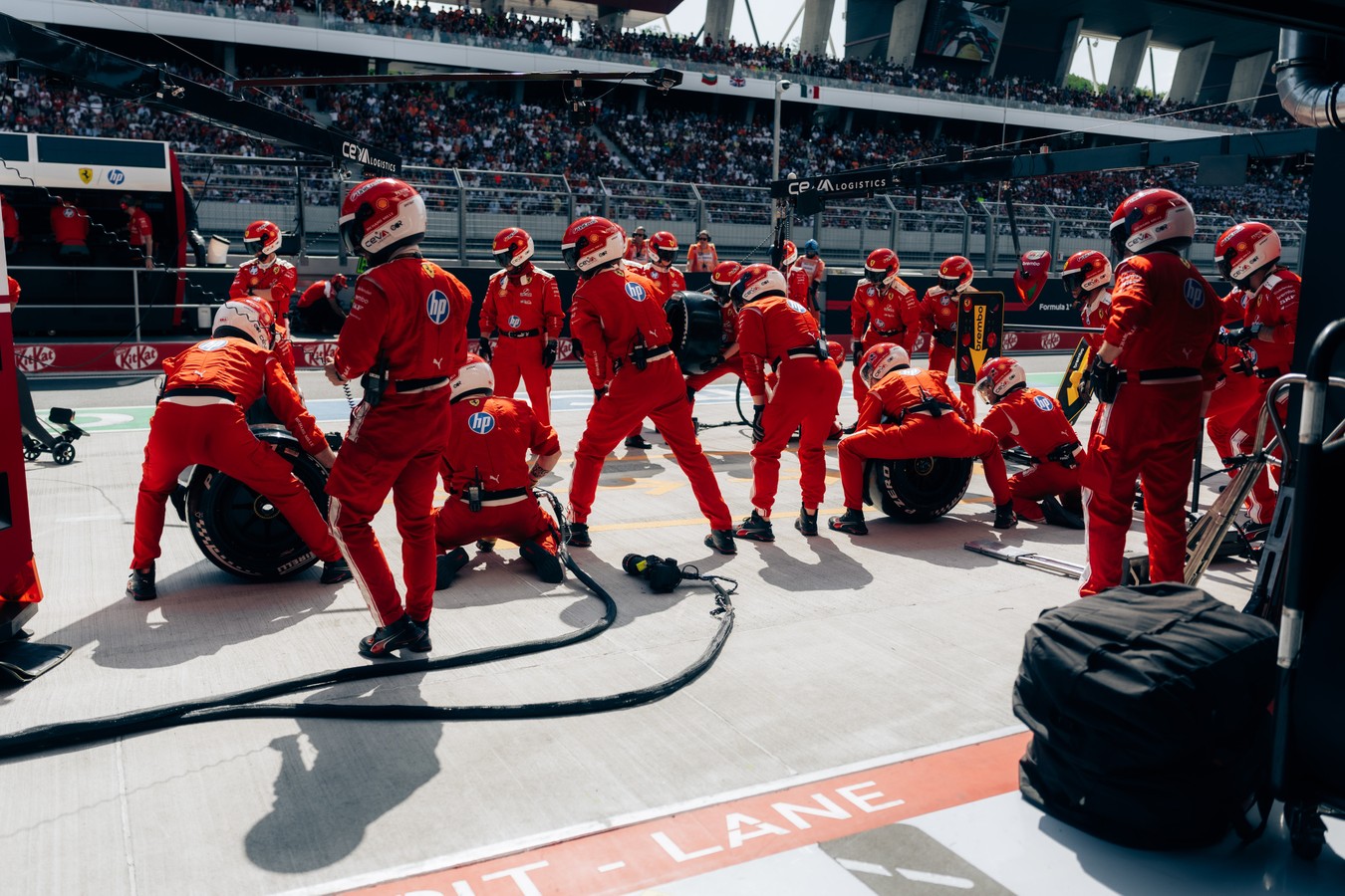 Scuderia Ferrari pit stop