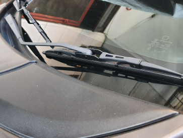 Musim Hujan Saat Liburan, Ini Cara Maksimalkan Performa Wiper