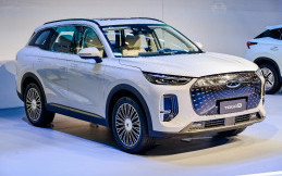 Chery Tiggo 9 PHEV Resmi Meluncur, Simak Spesifikasinya