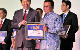 Oli Mesran Pertamina Raih Predikat Top Brand Award 2017
