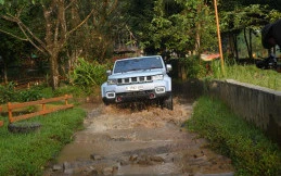 BAIC BJ40 Plus 4WD Shift on the Fly, Aktif di Kecepatan 20 Kpj