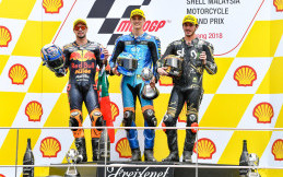 Hasil Moto2 Sepang: Adik Rossi Juara, Duo Pembalap Indonesia Finish