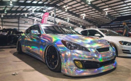Pakai Wrapping Sticker, Ganti Warna Mobil Mudah dan Cepat