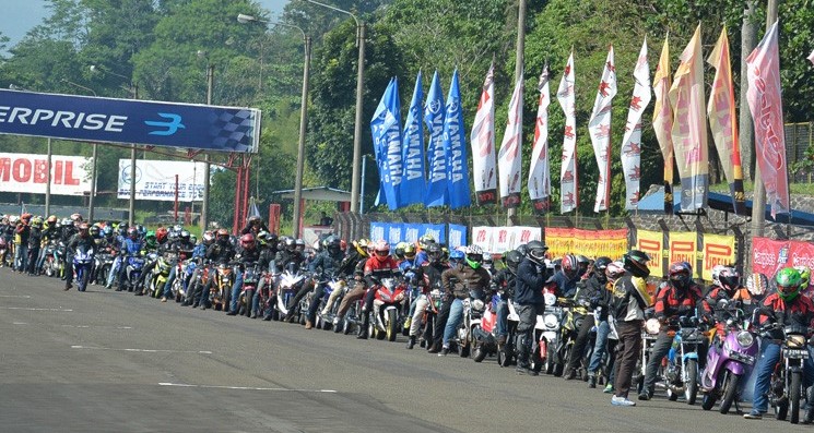 Yamaha Sunday Race All Variant di Gelar di Sirkuit Sentul