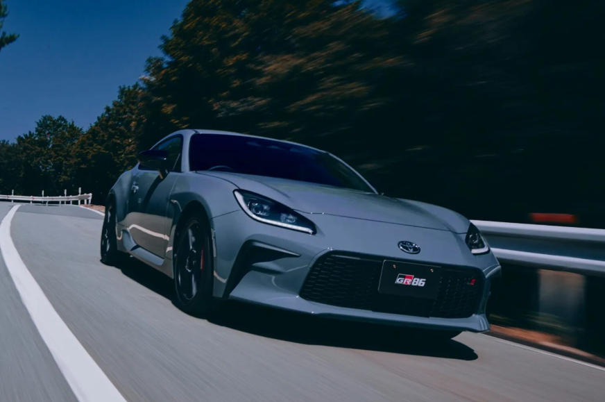 Toyota GR 86 punya Handling Makin Tajam dan Bawa Fitur EyeSight Canggih