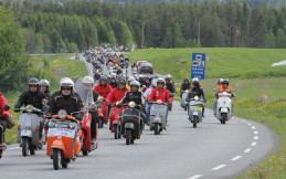 Diadakan di Zanka Hungaria, Vespa World Days 2019 Dihadiri 5 Delegasi Indonesia