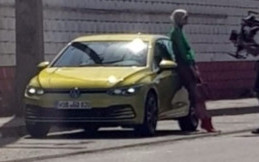 Volkswagen Golf Teranyar Tertangkap Syuting Iklan