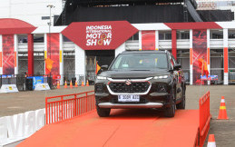 Masih Sempat, Jajal Fitur Baru Suzuki Grand Vitara di IIMS 2026