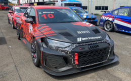 Debut Glenn Nirwan di Balap Touring Menggunakan Audi RS3 LMS TCR