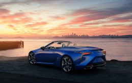 Tak Hanya Elegan, Lexus LC Convertible Tampilkan Desain Menawan