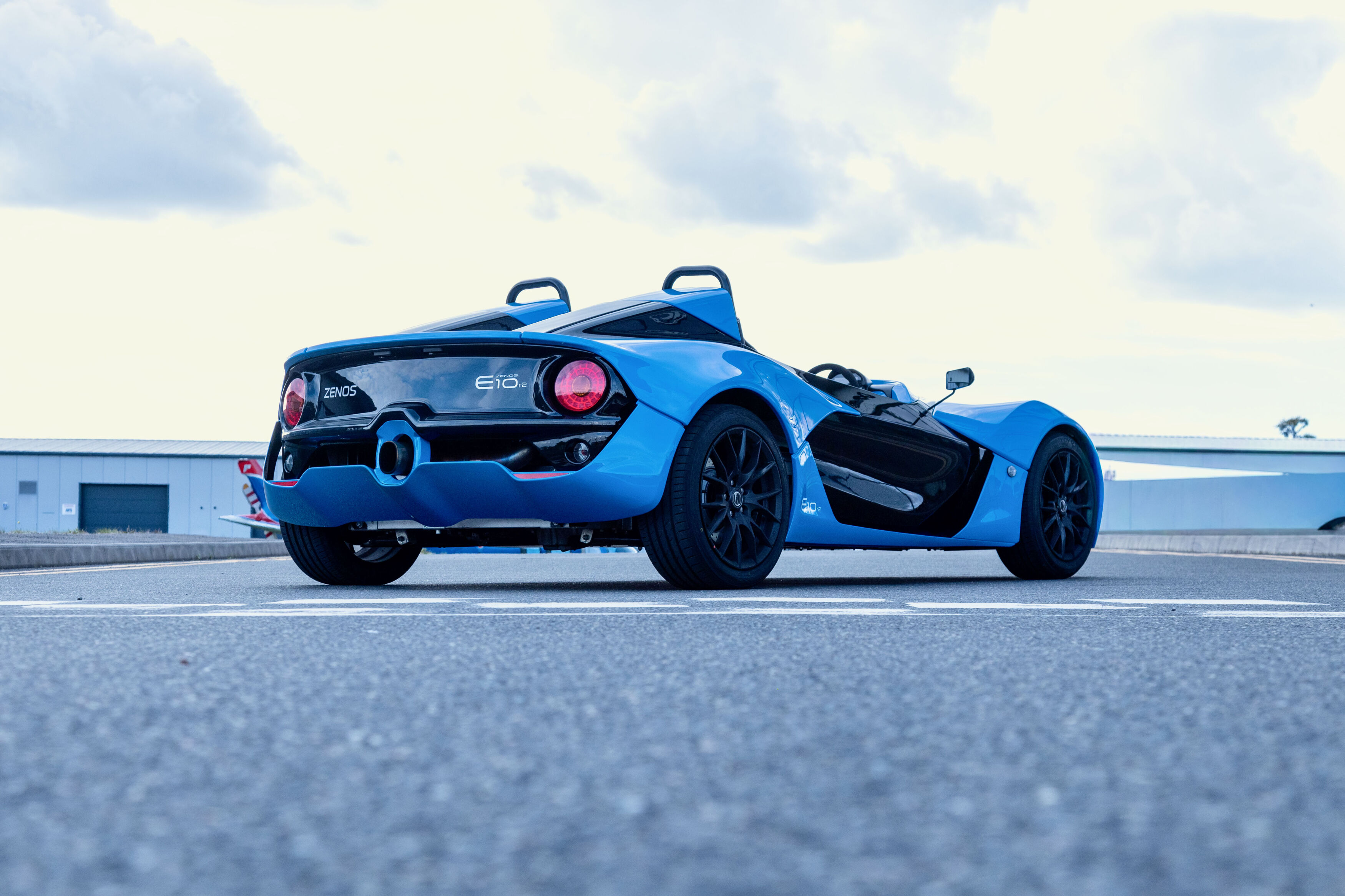 Zenos E10 2027