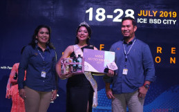 Adinda, SPG Lexus yang Sukses Meraih Penghargaan Miss Auto Show 2019
