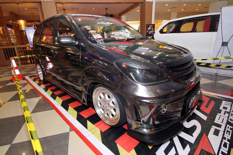Pemilihan Warna yang Tepat Buat Toyota Avanza Ini Menang di MBtech Award Mantos Auto Contest 2019