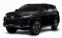 Toyota Fortuner Terbaru Raih Lima Bintang ASEAN NCAP