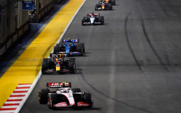 Tak Naik Podium, Duo Red Bull Racing Akui Sulit Balapan F1 Singapura 2023