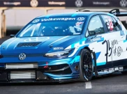 VW Golf Mk8 Hadir dengan Daya 1.000 Dk dan Knalpot di Depan