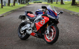 Test Ride Aprilia RS 660 - Kelas Super Sport yang Didesain untuk Harian