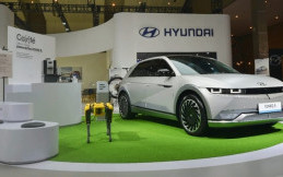 MPMRent Mulai Sediakan Mobil Hybrid dan Listrik untuk Disewakan