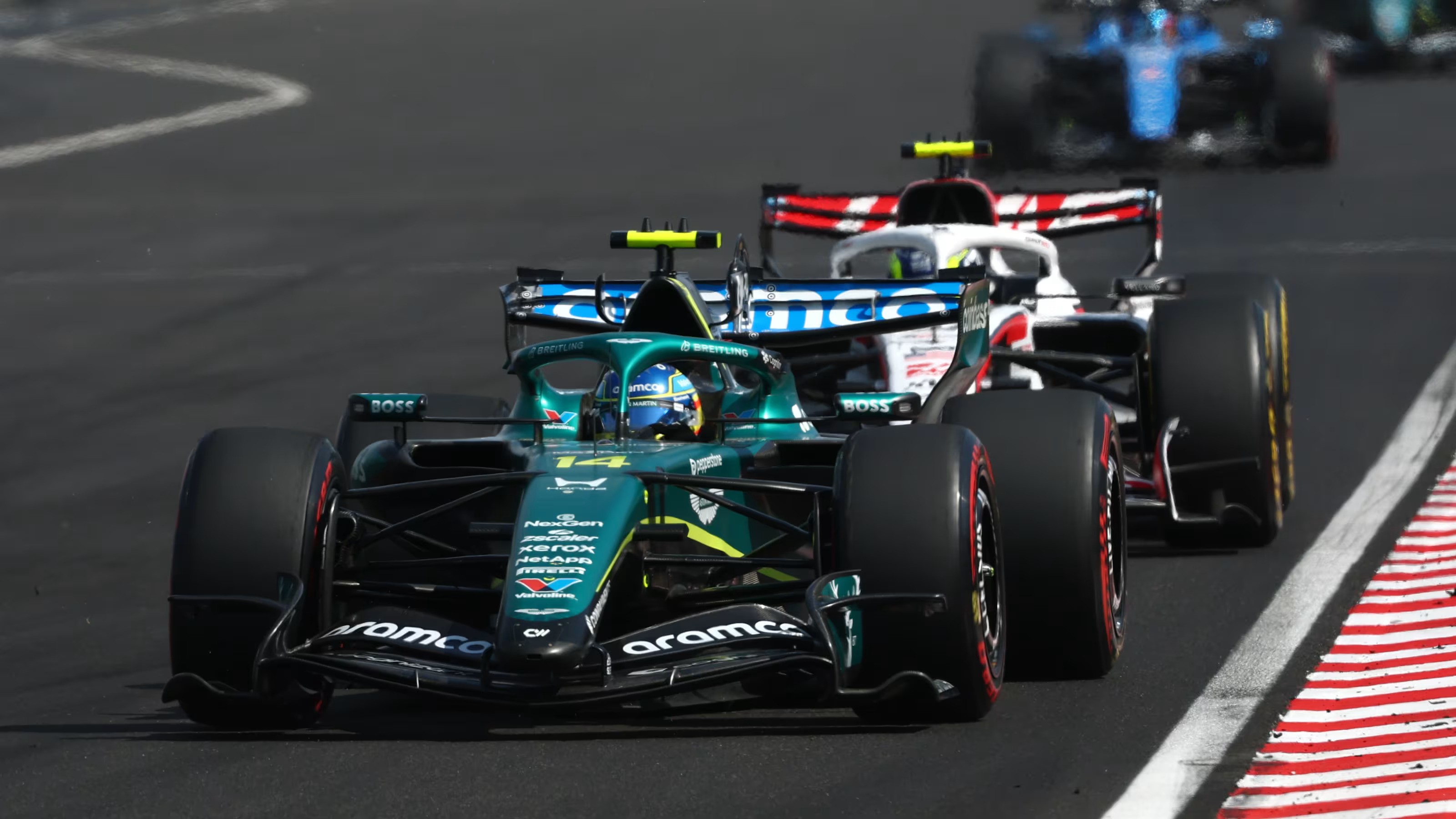 Berita F1: Aston Martin Lakukan Pengembangan Guna Memperbaiki Performa