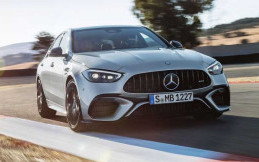 Mercedes-AMG C63 SE Performance Meluncur, Dibekali Unit Hybrid