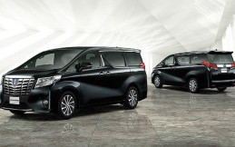 Sejarah Toyota Alphard di Indonesia 
