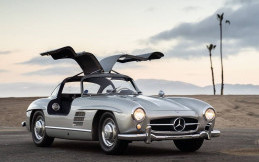 Tidak Disangka, Mercedes-Benz Gullwing 300 SL Salah Satu Mobil Koleksi BJ Habibie
