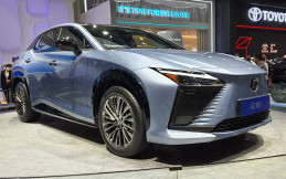 Begini Kelebihan Sistem Direct4 Lexus RZ 450e