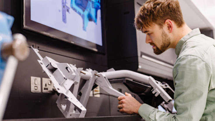 Jaguar Land Rover Menyuguhkan Terobosan Crosscar Beam