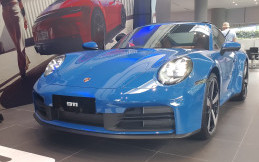 Porsche 911 Carrera Terbaru Meluncur dengan Penyegaran Desain, Harga Rp5 Miliaran
