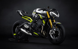 Triumph Street Triple 765 RX dan Moto2 Edition, Pilih Mana?