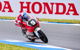 Veda Ega Pratama Harus Telan Pil Pahit Tulang Retak Saat Balap, Ini Kronologinya