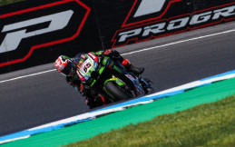 Hasil Race 1 WSBK Australia 2022 : Jonathan Rea Raih Kemenangan, Ducati Juara Konstruktor 
